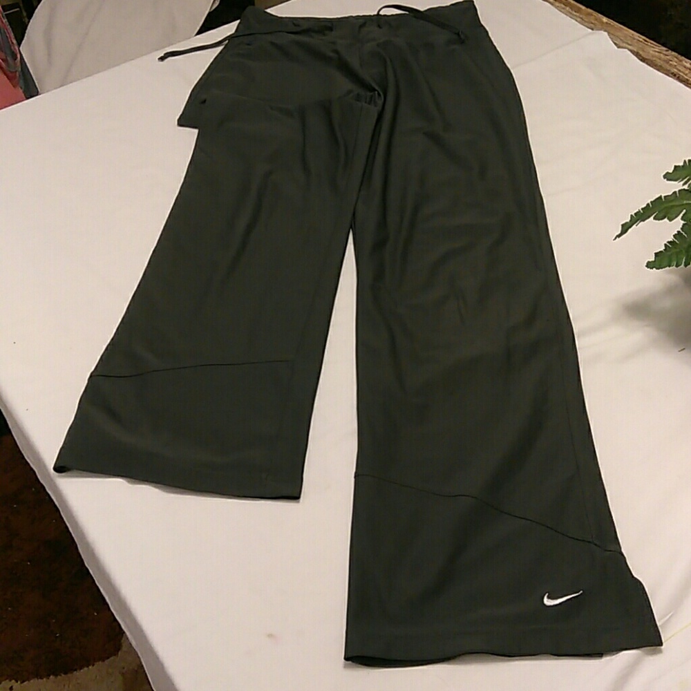 Ladies nike work out pants.